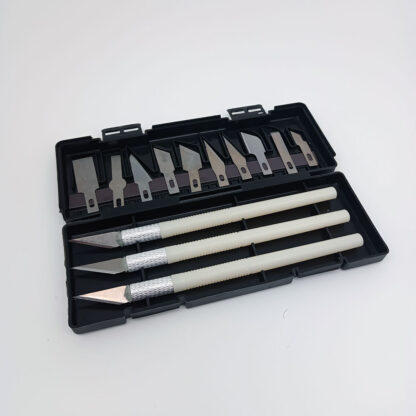 Skalpel sæt 13blade og 3 knive i kasse - Image 3